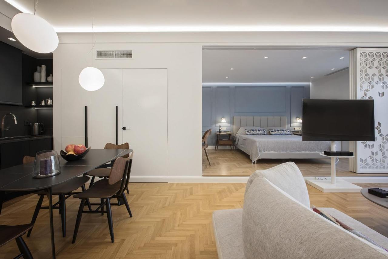 Chic Central Athens Apartment At Mavilli Sq. Exterior foto